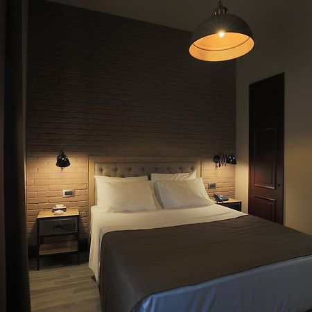 Bastille Hotel Erivan Exterior foto